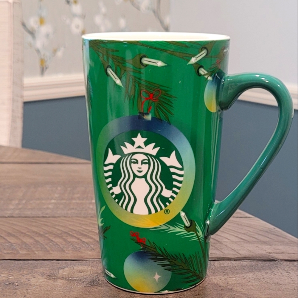 STARBUCKS CHRISTMAS MUG
